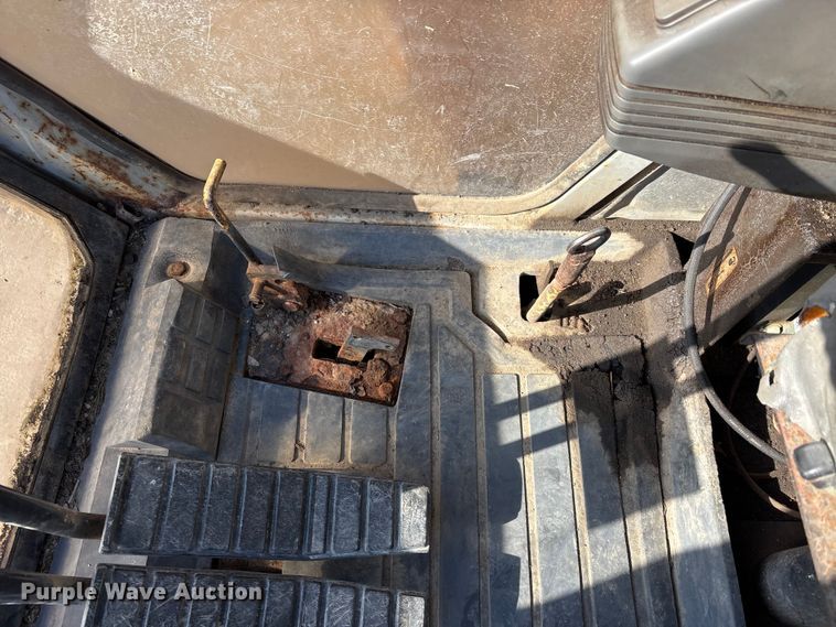 image for item DW7450 Link-Belt LS-2650C Series II excavator