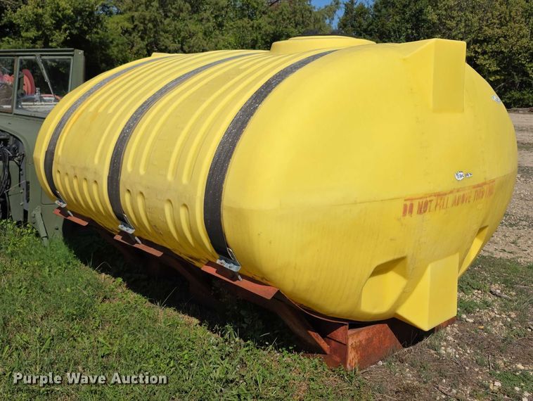 image for item DZ6400 Poly tank 