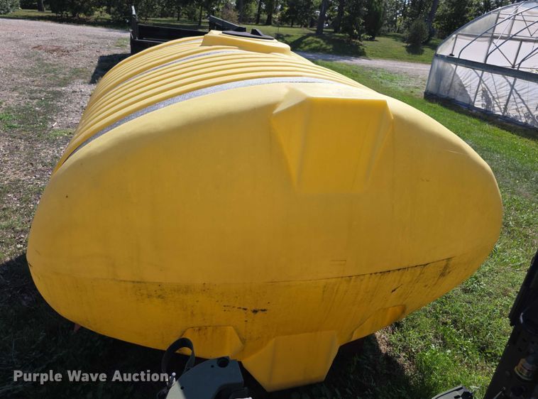 image for item DZ6400 Poly tank 