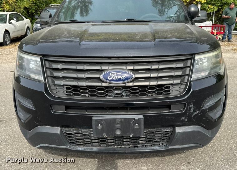 image for item EA1926 2017 Ford Explorer Police Interceptor SUV