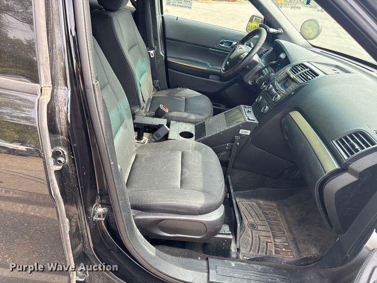 image for item EA1926 2017 Ford Explorer Police Interceptor SUV