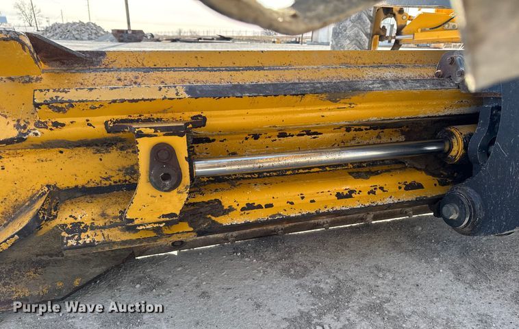 image for item EA2277 2010 John Deere 770G motor grader