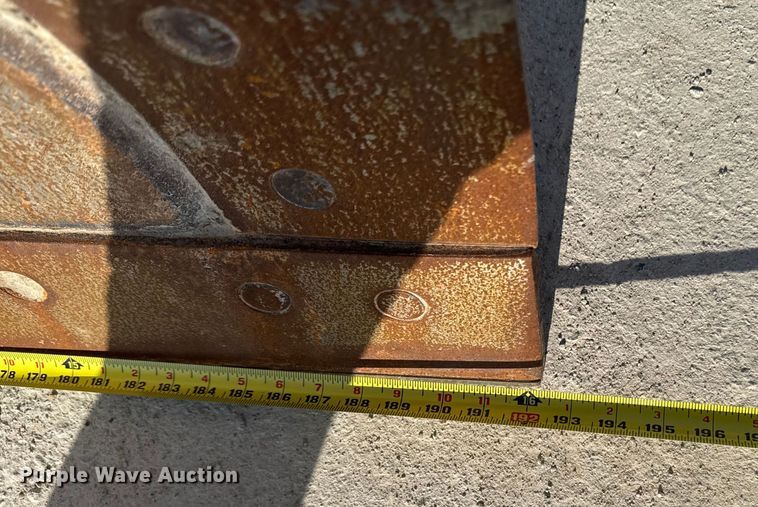 image for item EA2277 2010 John Deere 770G motor grader