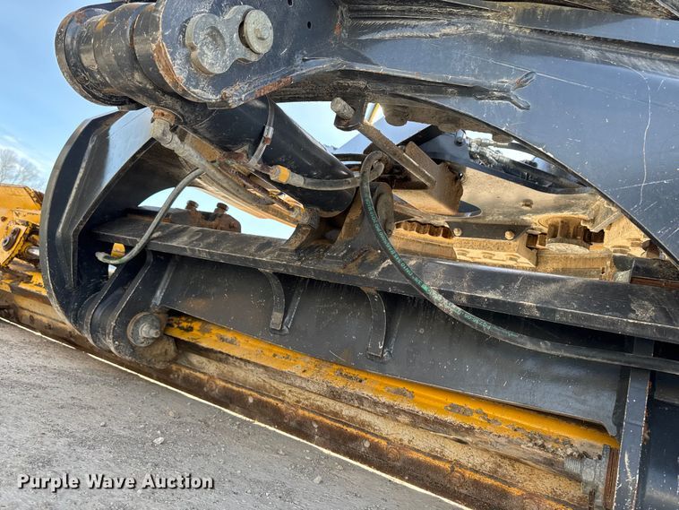 image for item EA2277 2010 John Deere 770G motor grader