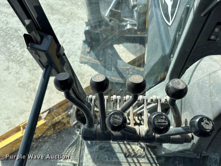 image for item EA2277 2010 John Deere 770G motor grader