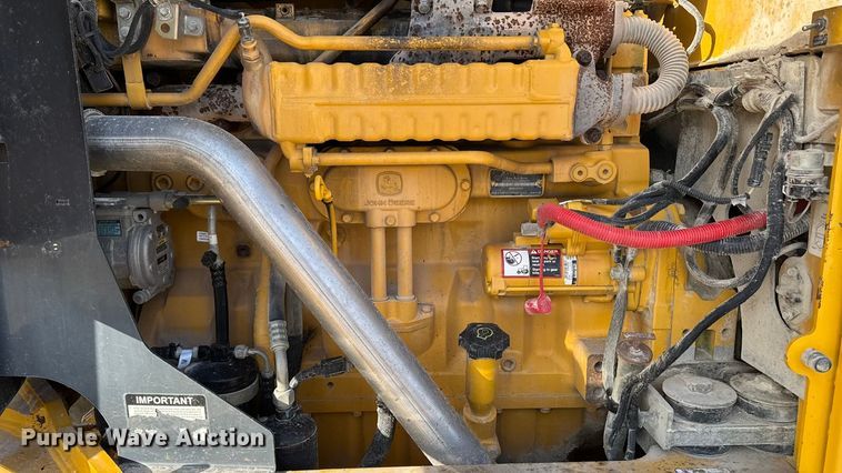 image for item EA2277 2010 John Deere 770G motor grader