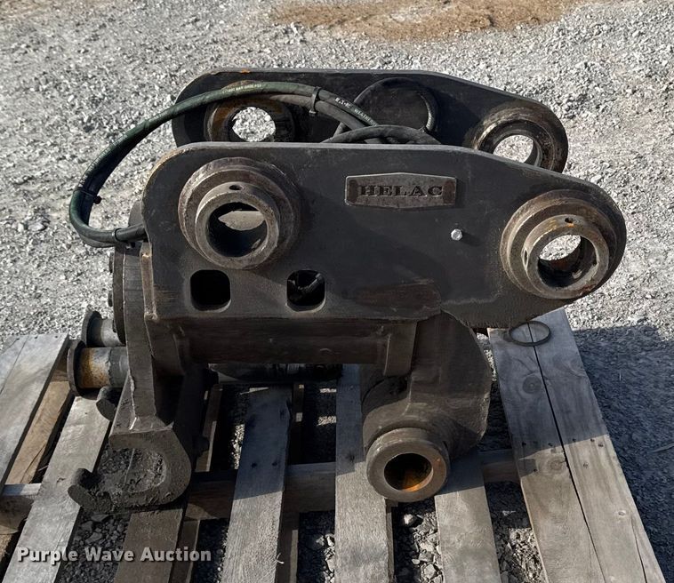 image for item EA2281 Helac excavator tilt coupler