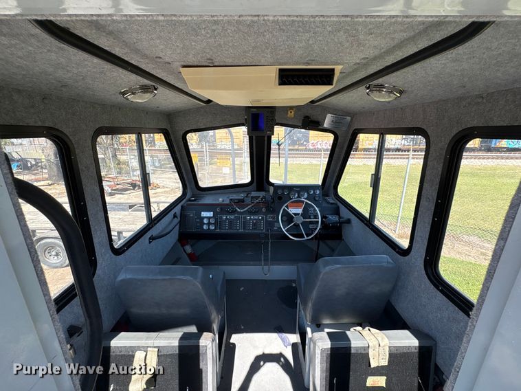 image for item EA6997 2006 Sea Ark VC Commander boat