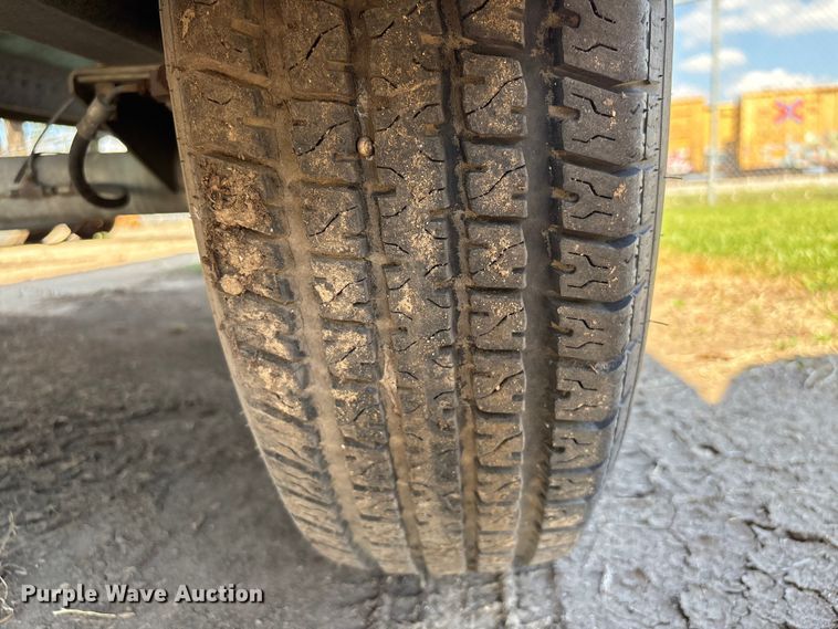 image for item EA6997 2006 Sea Ark VC Commander boat