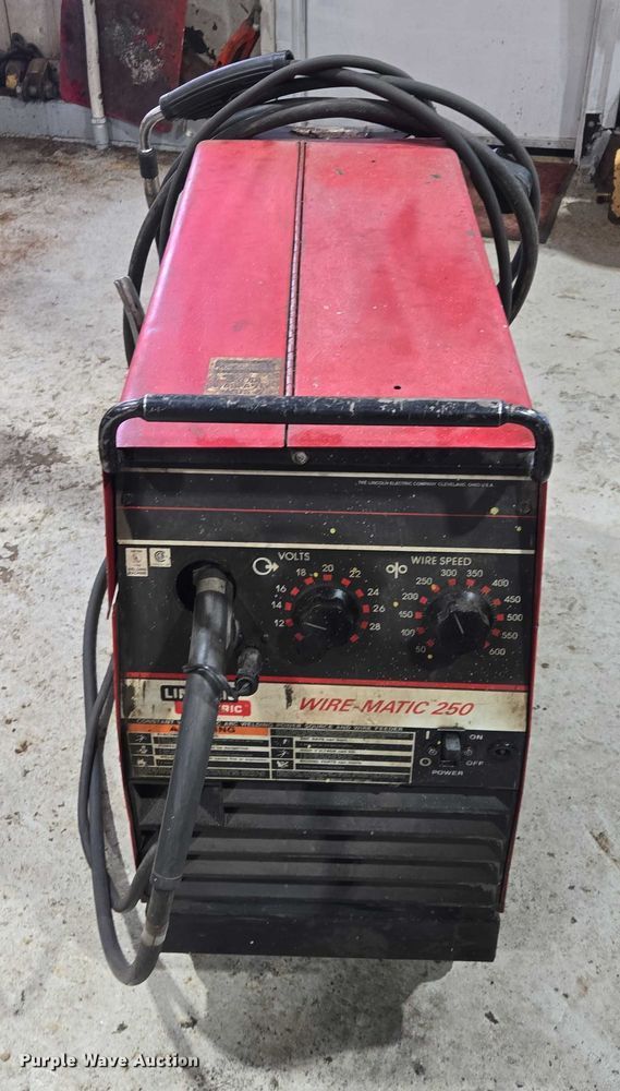 image for item EB1226 Lincoln Wire Matic 250 welder