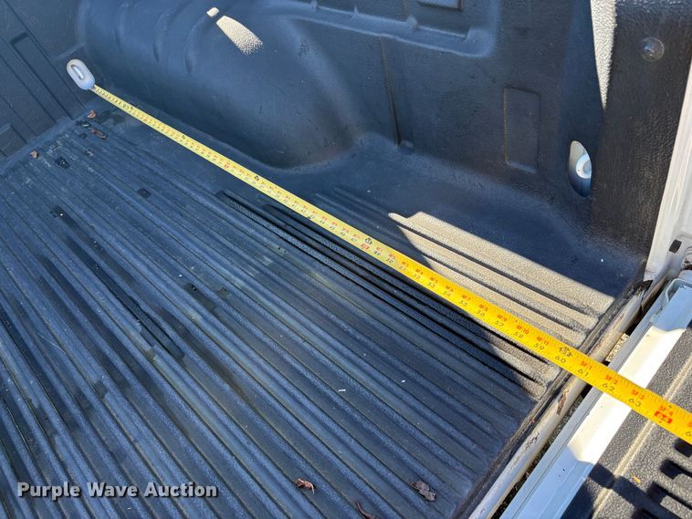 image for item EC8196 2008 Chevrolet Colorado Crew Cab pickup truck