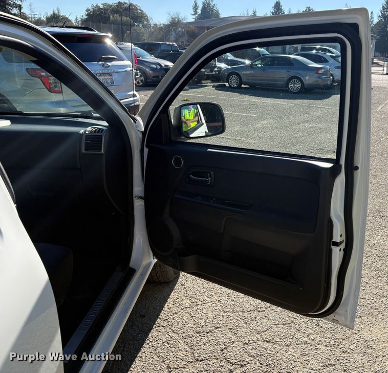 image for item EC8196 2008 Chevrolet Colorado Crew Cab pickup truck