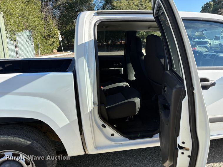 image for item EC8196 2008 Chevrolet Colorado Crew Cab pickup truck