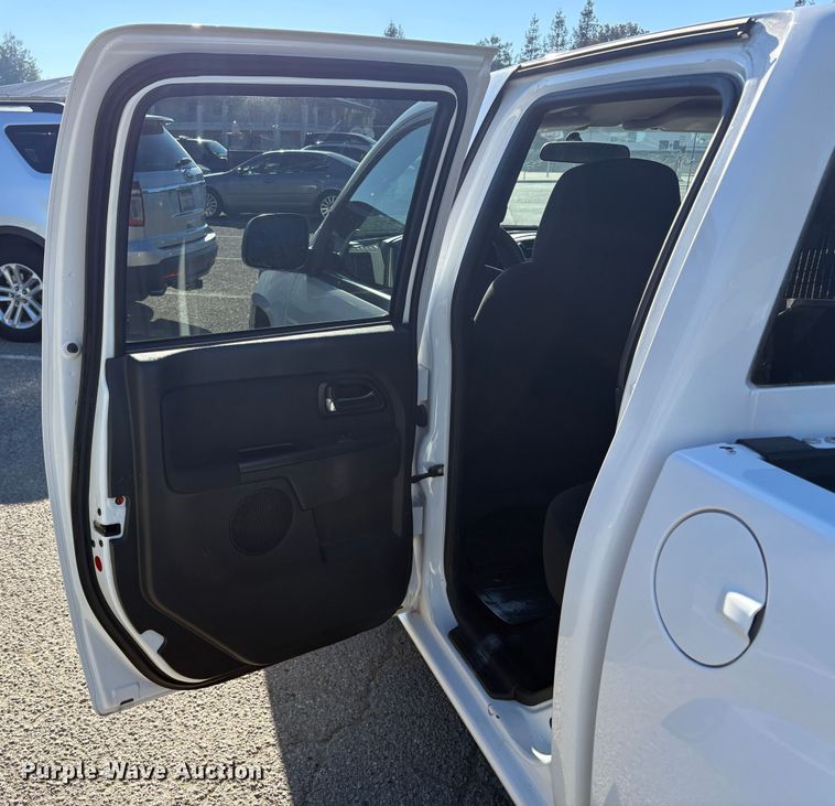 image for item EC8196 2008 Chevrolet Colorado Crew Cab pickup truck