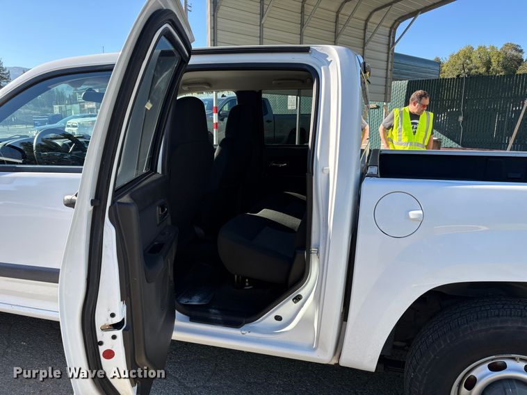 image for item EC8196 2008 Chevrolet Colorado Crew Cab pickup truck