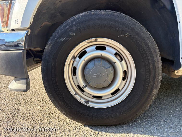 image for item EC8196 2008 Chevrolet Colorado Crew Cab pickup truck