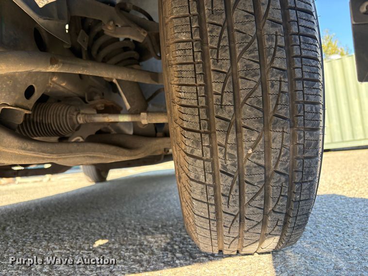 image for item EC8196 2008 Chevrolet Colorado Crew Cab pickup truck