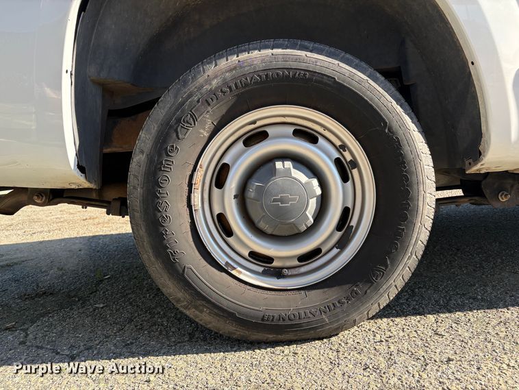 image for item EC8196 2008 Chevrolet Colorado Crew Cab pickup truck