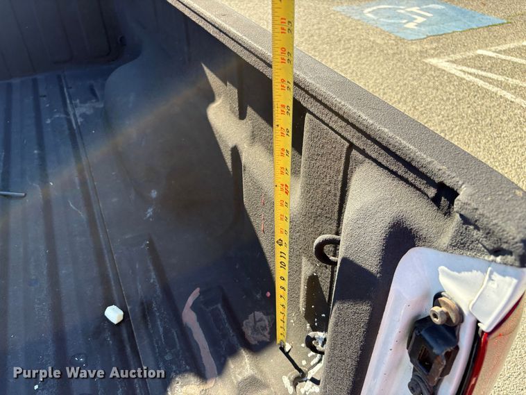 image for item EC8197 2006 Chevrolet Colorado Ext. Cab pickup truck