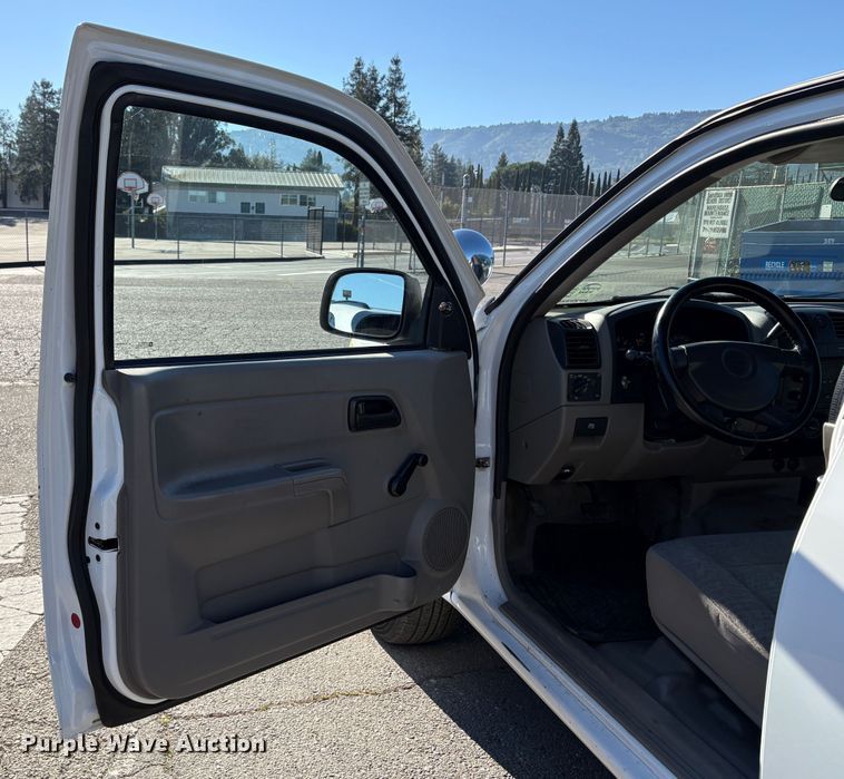 image for item EC8197 2006 Chevrolet Colorado Ext. Cab pickup truck