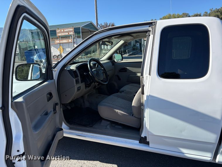 image for item EC8197 2006 Chevrolet Colorado Ext. Cab pickup truck