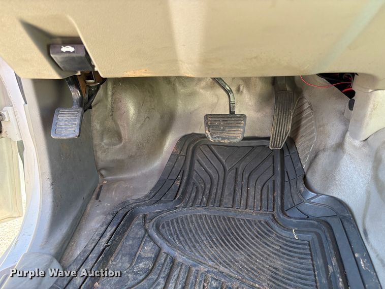 image for item EC8197 2006 Chevrolet Colorado Ext. Cab pickup truck