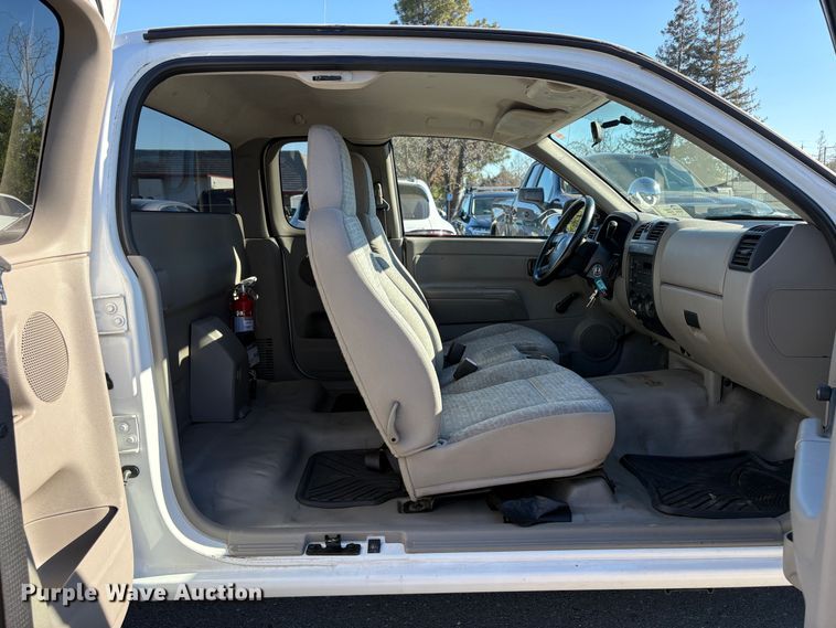 image for item EC8197 2006 Chevrolet Colorado Ext. Cab pickup truck