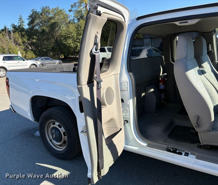 image for item EC8197 2006 Chevrolet Colorado Ext. Cab pickup truck