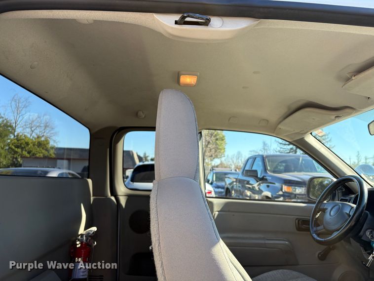 image for item EC8197 2006 Chevrolet Colorado Ext. Cab pickup truck