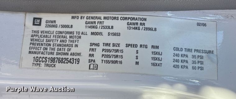 image for item EC8197 2006 Chevrolet Colorado Ext. Cab pickup truck