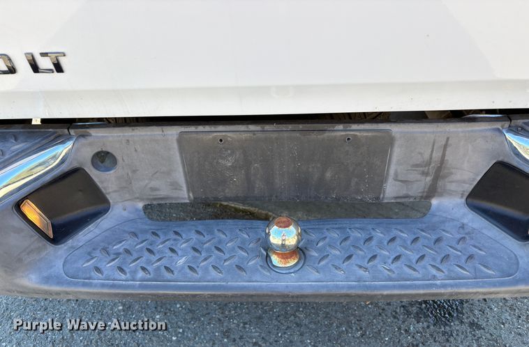 image for item EC8198 2008 Chevrolet Colorado Crew Cab pickup truck