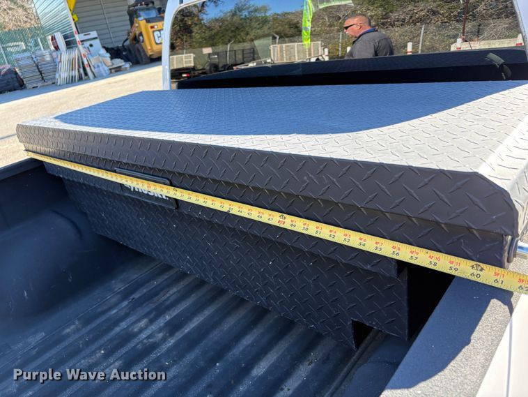 image for item EC8198 2008 Chevrolet Colorado Crew Cab pickup truck