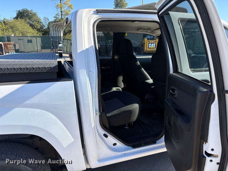 image for item EC8198 2008 Chevrolet Colorado Crew Cab pickup truck