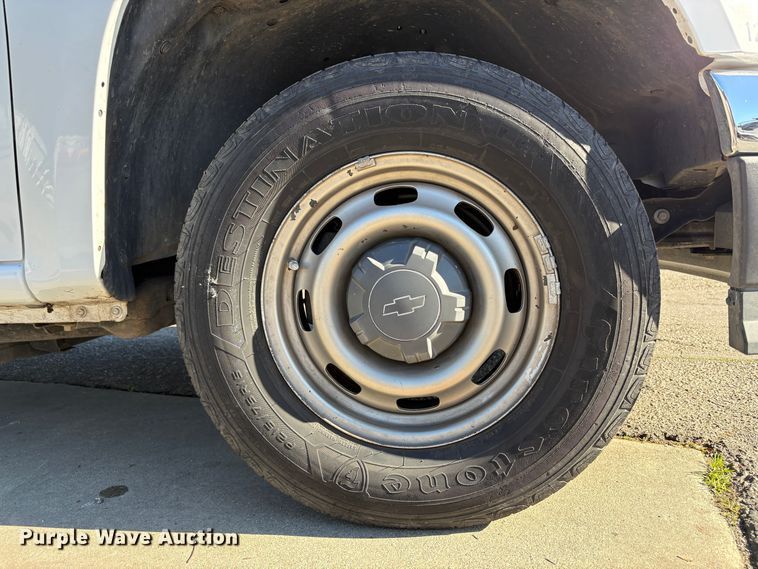 image for item EC8198 2008 Chevrolet Colorado Crew Cab pickup truck