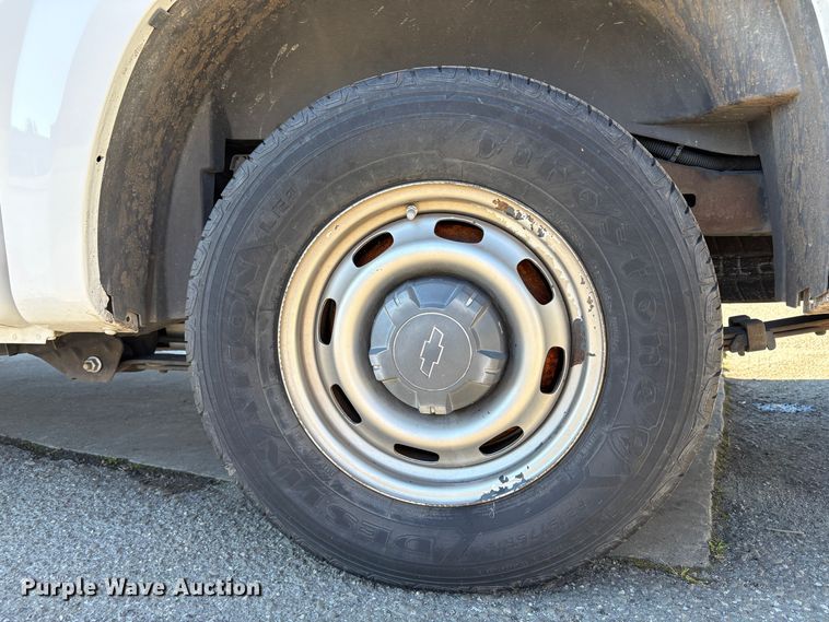 image for item EC8198 2008 Chevrolet Colorado Crew Cab pickup truck