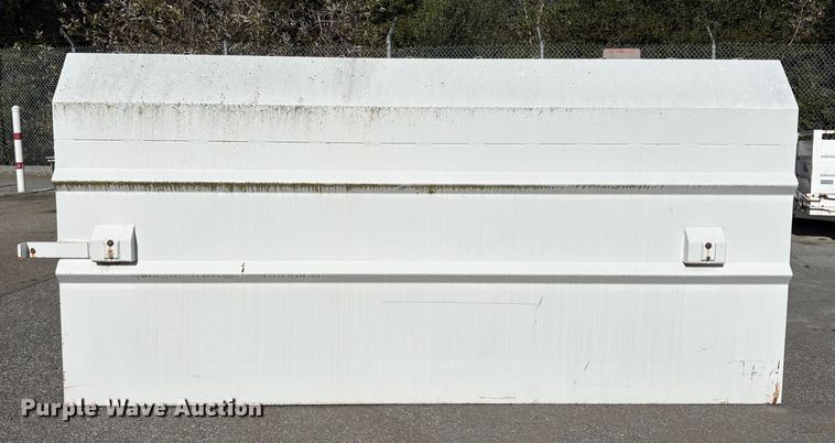 image for item EC8199 Truck topper