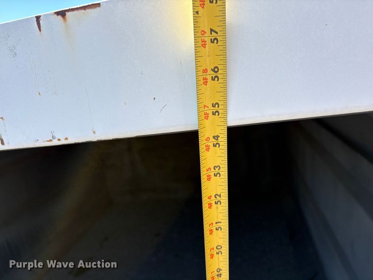 image for item EC8199 Truck topper