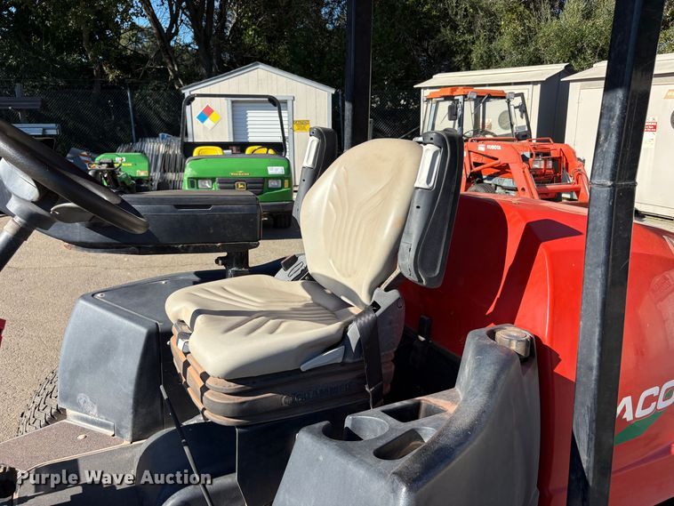 image for item EC8201 Jacobsen LF570 reel mower