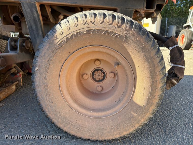 image for item EC8201 Jacobsen LF570 reel mower