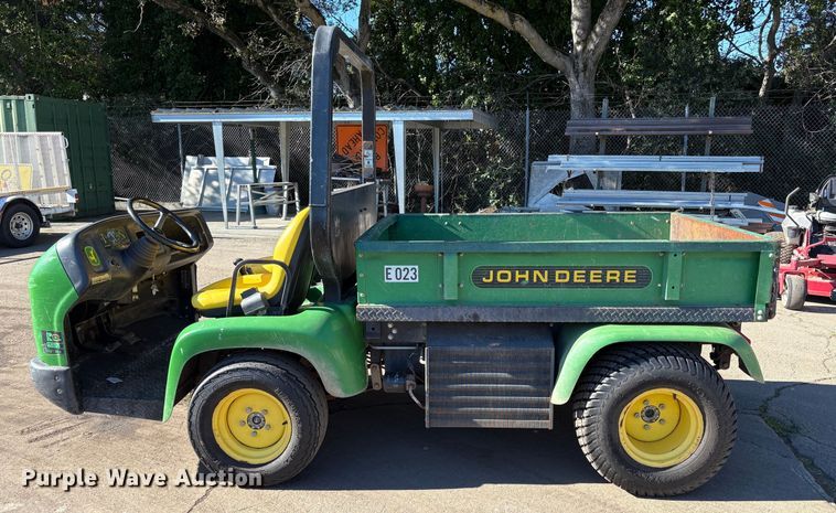 image for item EC8202 2001 John Deere ProGator utility vehicle
