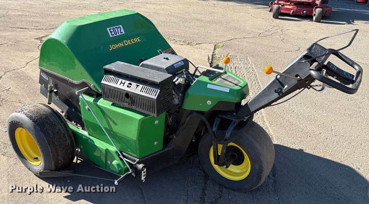 image for item EC8203 2014 John Deere 800 aerator