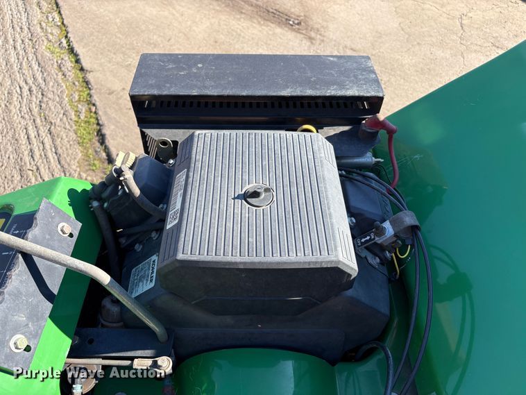 image for item EC8203 2014 John Deere 800 aerator