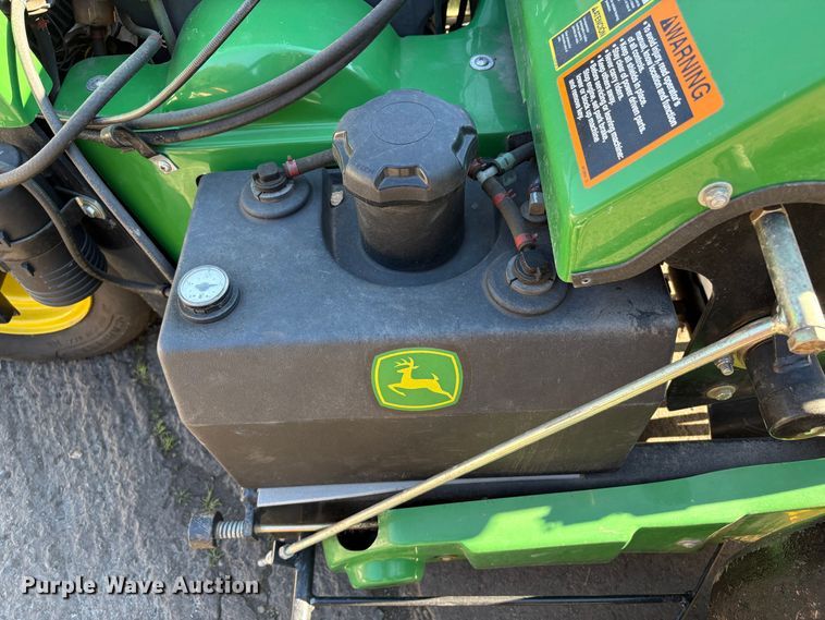 image for item EC8203 2014 John Deere 800 aerator
