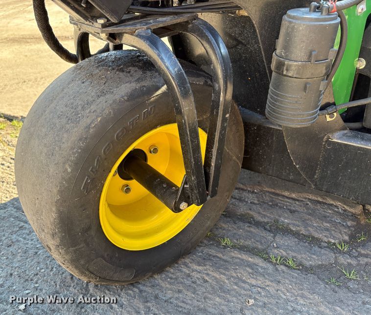 image for item EC8203 2014 John Deere 800 aerator