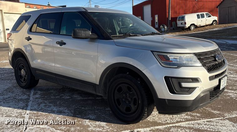 image for item EE4387 2016 Ford Explorer Police Interceptor SUV