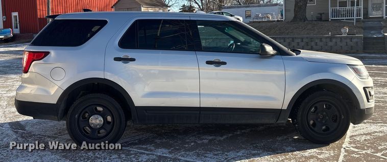 image for item EE4387 2016 Ford Explorer Police Interceptor SUV