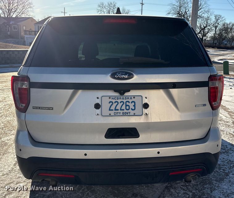 image for item EE4387 2016 Ford Explorer Police Interceptor SUV