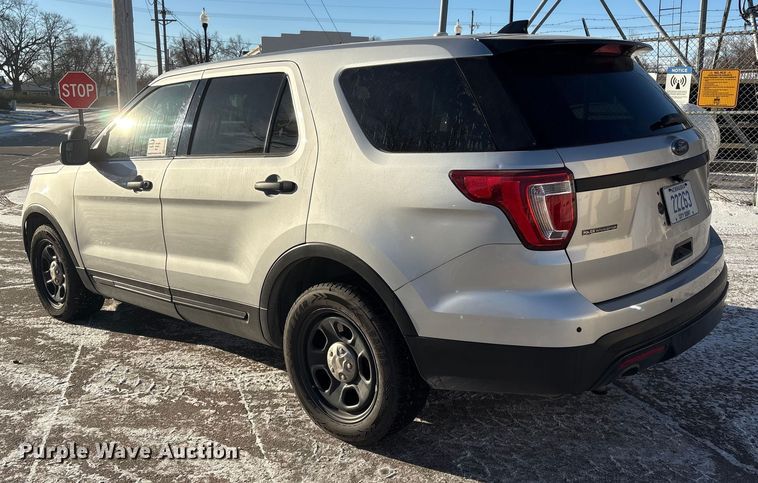 image for item EE4387 2016 Ford Explorer Police Interceptor SUV