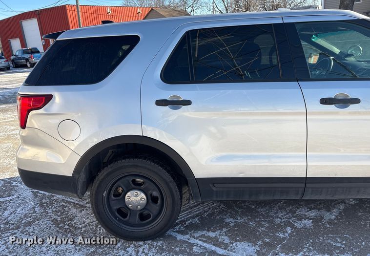 image for item EE4387 2016 Ford Explorer Police Interceptor SUV