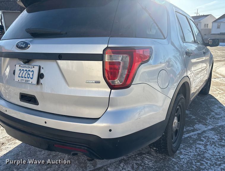 image for item EE4387 2016 Ford Explorer Police Interceptor SUV